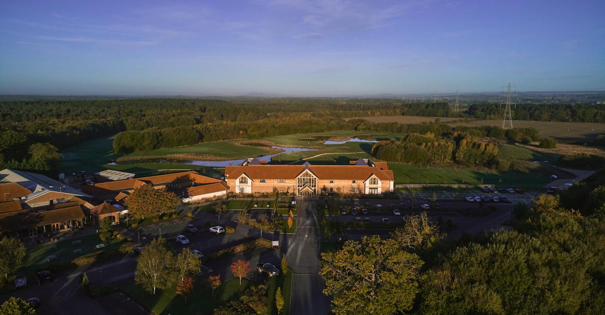 Sandburn Hall — Fotos 1